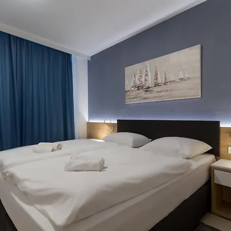 아파트 Azur With Sea View *