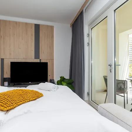 Azur With Sea View