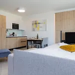 Azur With Sea View Umag
