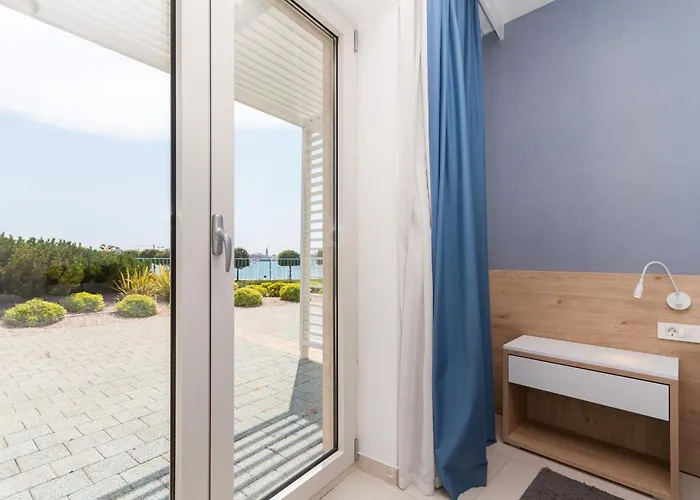 Azur With Sea View Lejlighed