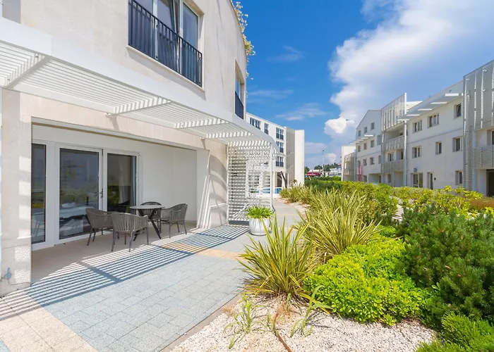 Azur With Sea View